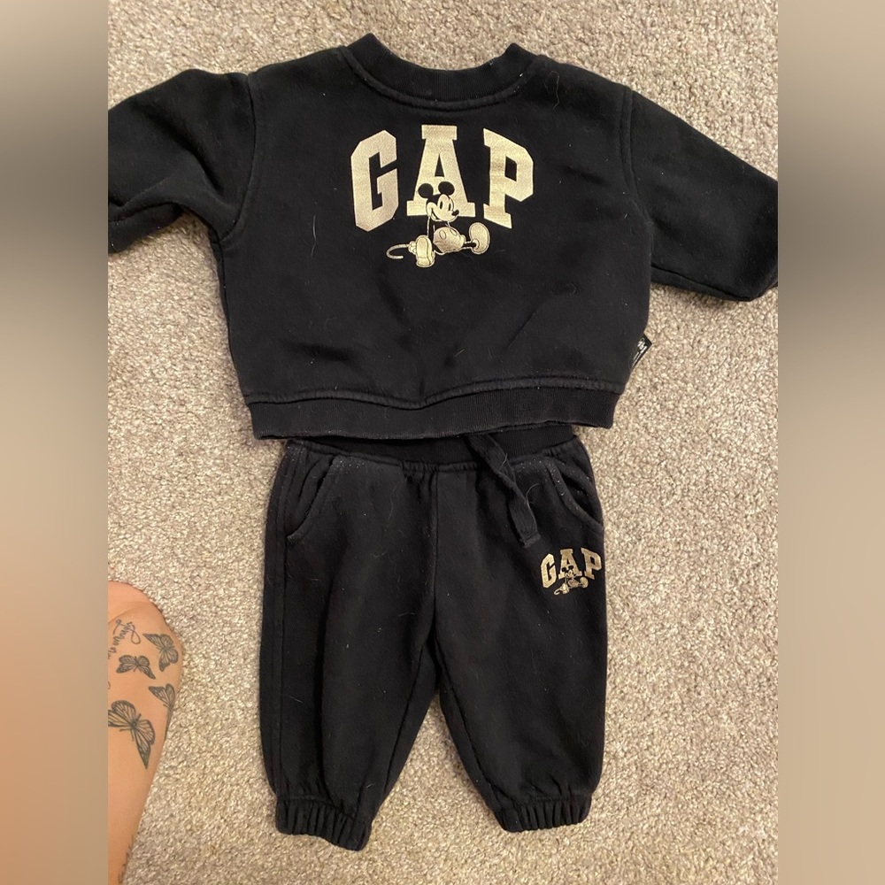 Baby GAP Disney set